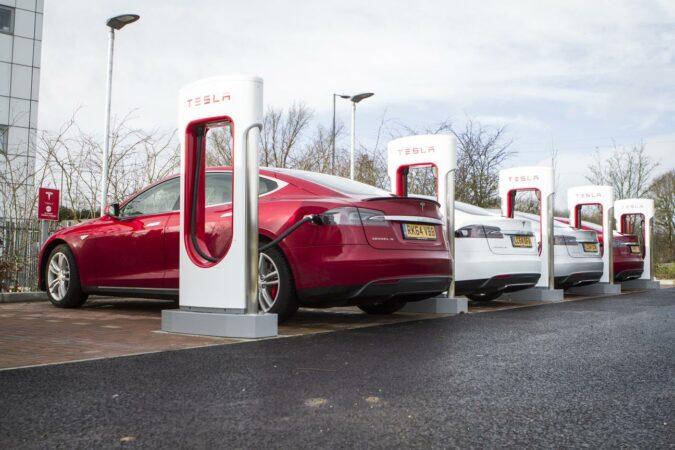 How Long Does A Tesla Battery Last